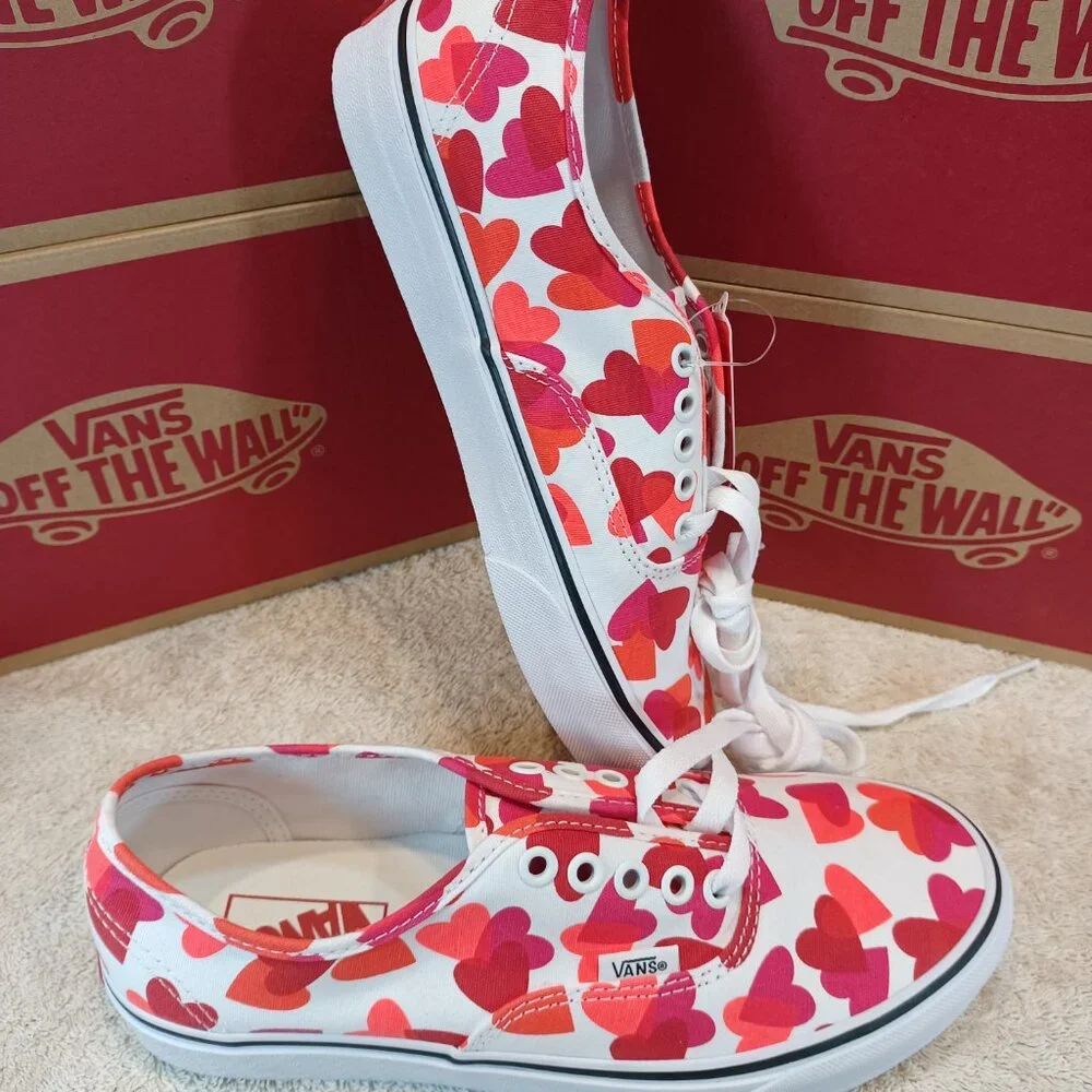 Vans Men's 4 / Women's 5.5 Authentic Hearts Red White VN0A348A40Q